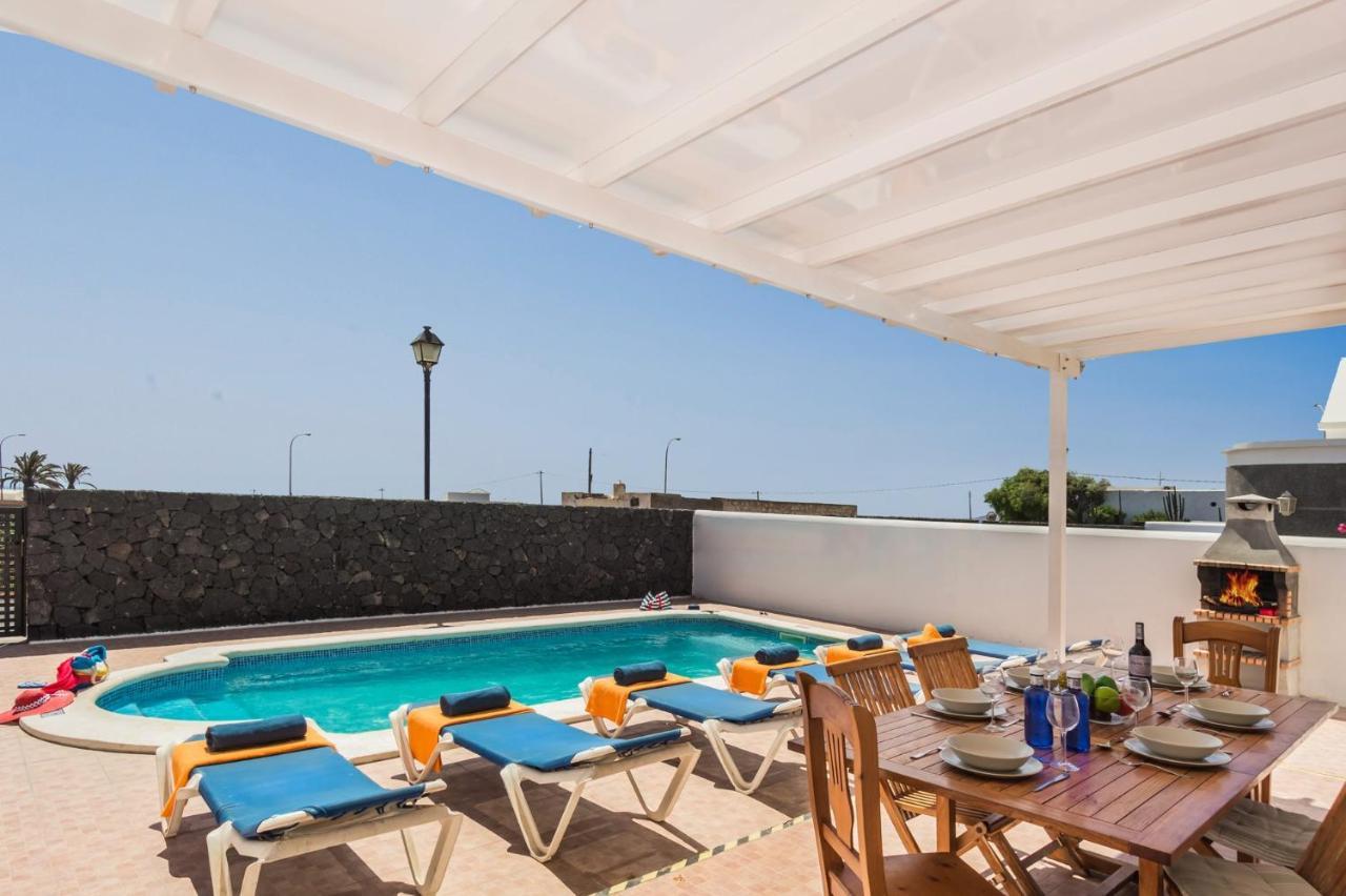Villa Vesubio By Villa Plus بويرتو ذيل كارمين المظهر الخارجي الصورة