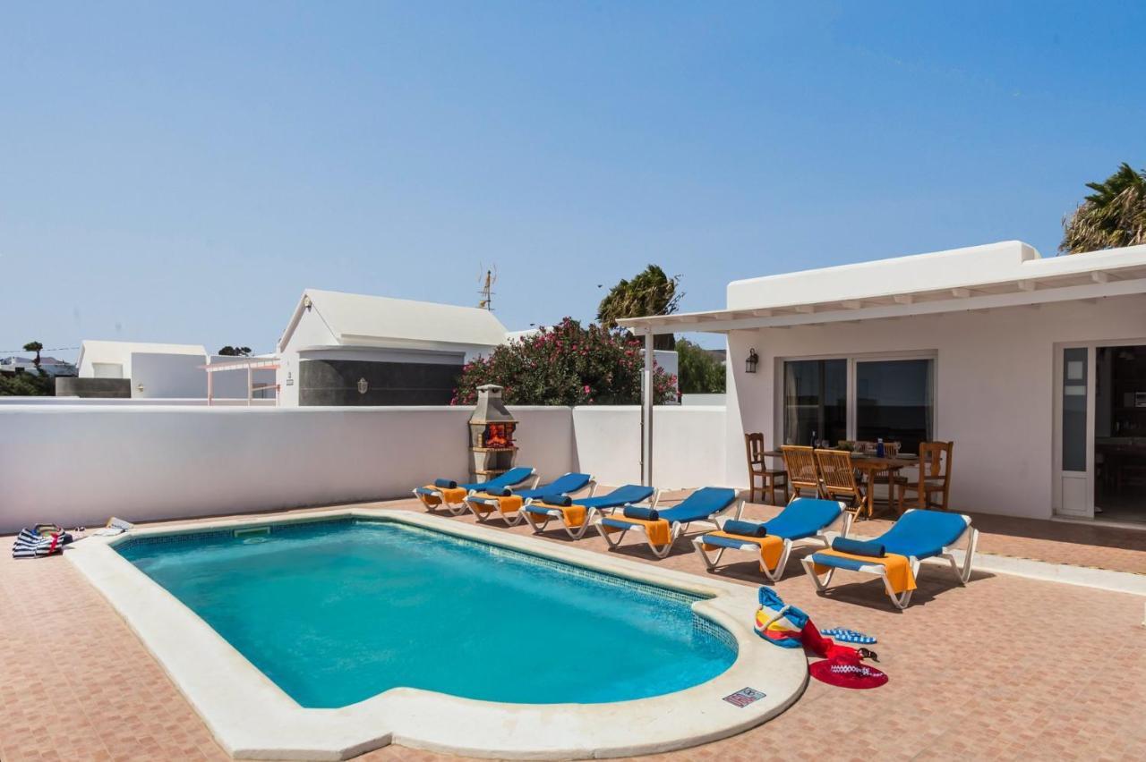 Villa Vesubio By Villa Plus بويرتو ذيل كارمين المظهر الخارجي الصورة
